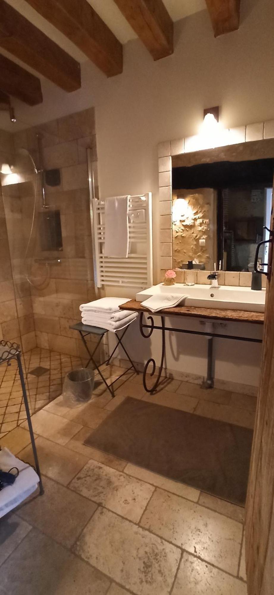 Le Bonheur Des Hotes Suèvres Εξωτερικό φωτογραφία